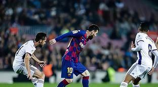 並堪稱一名 並堪稱一名